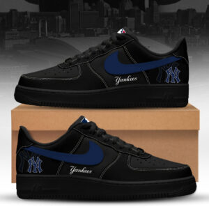 New York Yankees x Personalized Dunk Low Shoes Ver 3 Special Edition